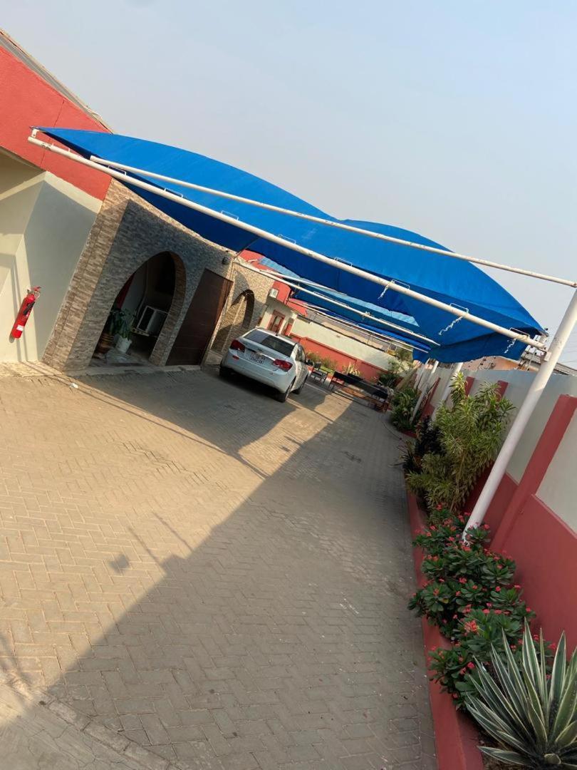 Krysel Guest House Accra Exterior photo